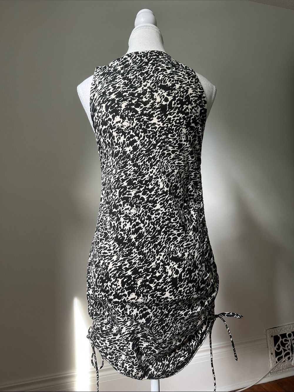 MOTEL ROCKS Adrilla Animal‎ Print Moto Biker Side Cinch Bodycon Mini Dress Small - Picture 4 of 6